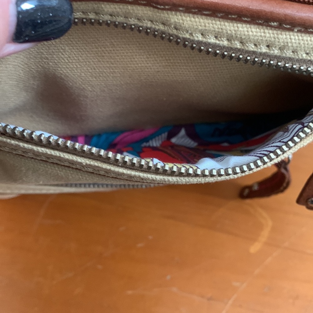 The Sak Tan and Brown Crossbody Bag - Picture 4 of 14